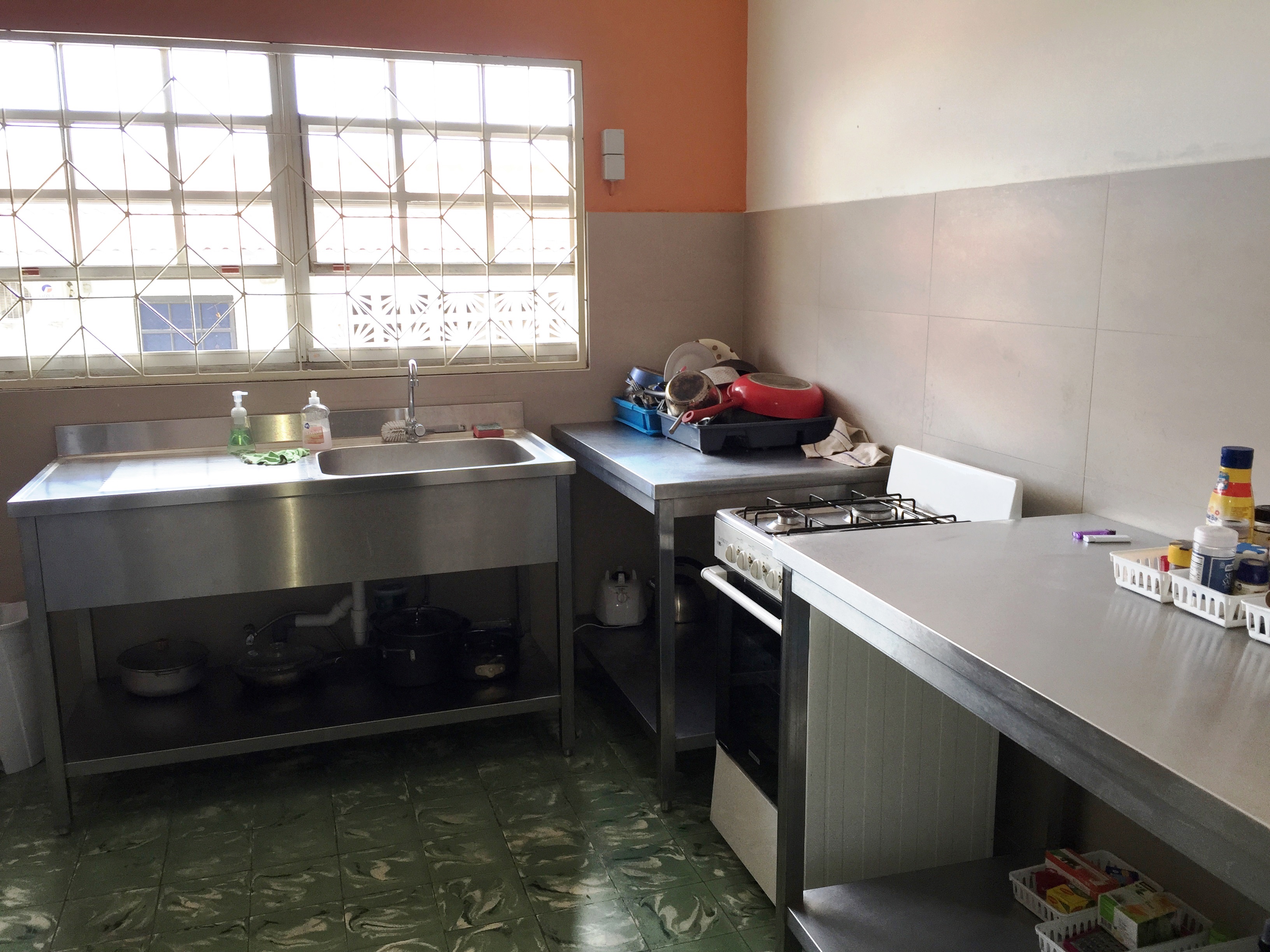 Keuken tweede foto kamer studentenhuis curacao